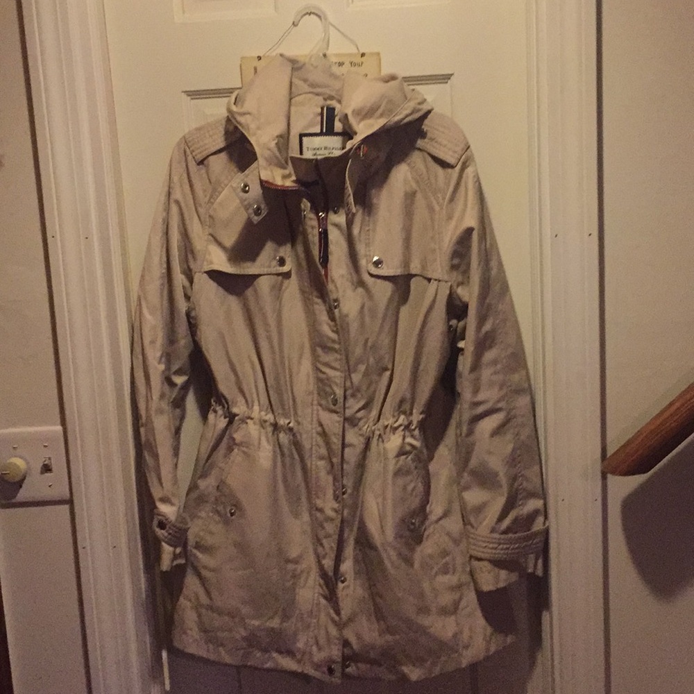 Tommy Hilfiger nylon trench rain coat